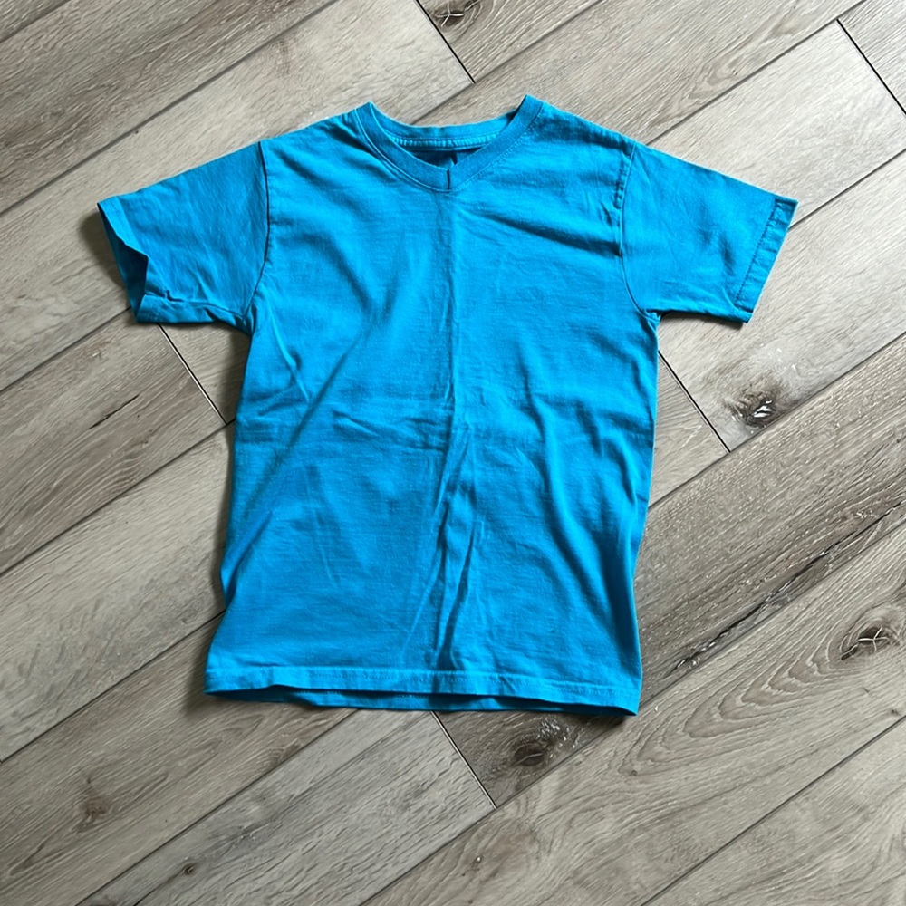 Boys' V-Neck Tee